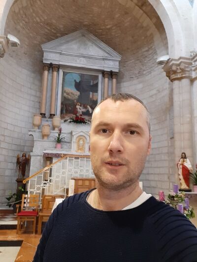  ,   Dan, 41 ,   ,   , c 