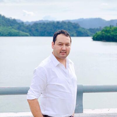 ,   Alex, 36 ,   ,   