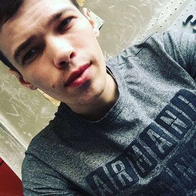  ,   Igor, 33 ,   ,   