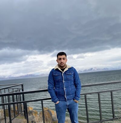  -,   Avik, 30 ,   ,   