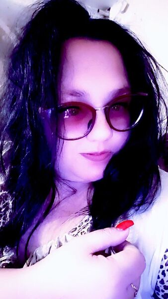 ,   Marishok, 33 ,   c 