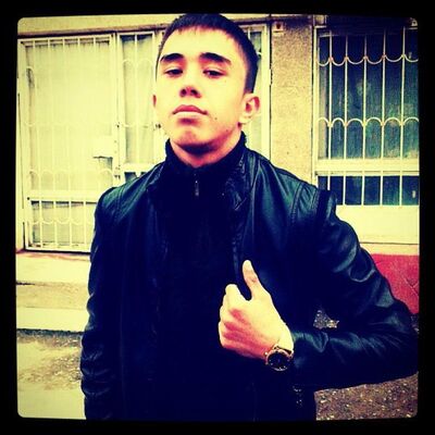  ,   Shah, 27 ,   