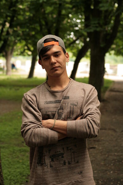  ,   Max, 29 ,  