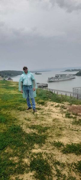  ,   Marat, 51 ,     , c 