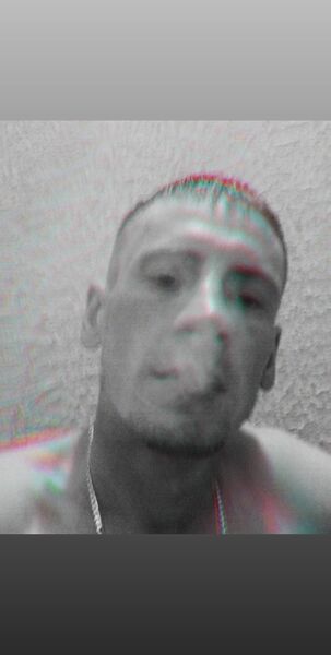  ,   Viktor, 33 ,   ,   , c , 