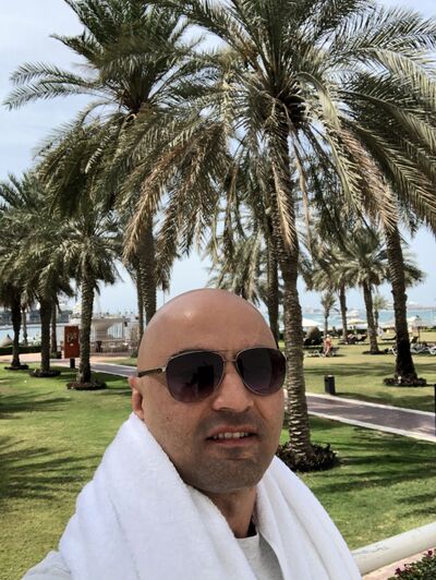  Arlington,   Siyavash, 32 ,  