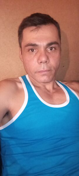  -,   Davron, 37 ,     