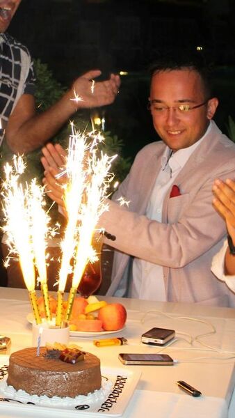  ,   Ahmet, 37 ,   ,   , c 