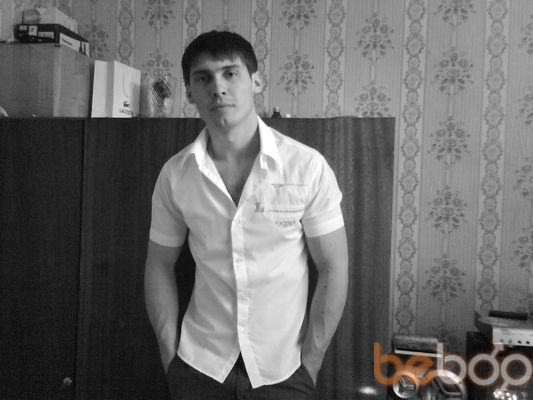  ,   Artem, 38 ,  