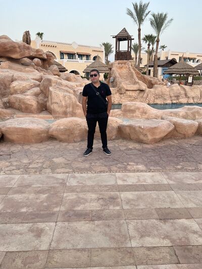  ,   Tyom, 25 ,   ,   