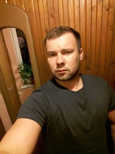  ,   Alex, 33 ,   ,   , c , 