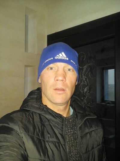  ,   Alexander, 39 ,   