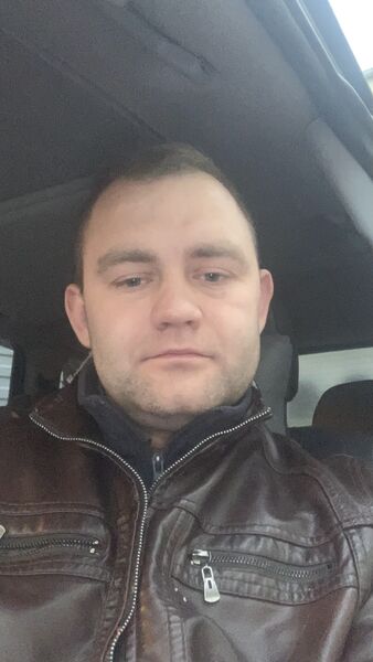  ,   Vlad, 38 ,   ,   
