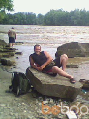  ,   Markus, 46 ,  