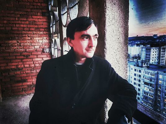  ,   Konstantin, 32 ,   ,   