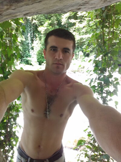  ,   Badri, 38 ,   