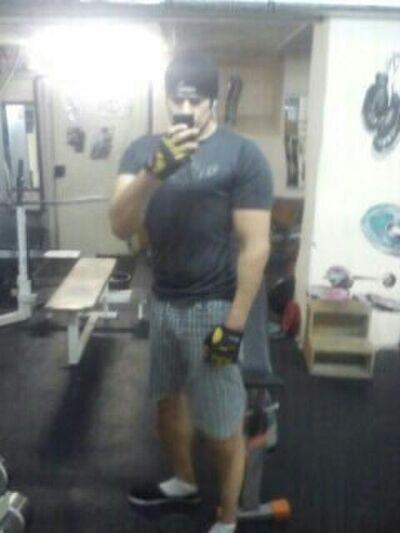  -,   Farshed, 32 ,  