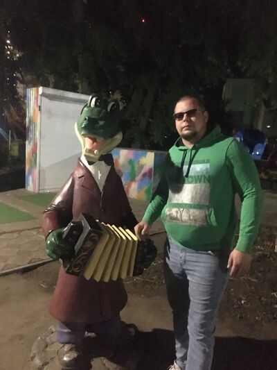  ,   Denis, 31 ,   ,   , 