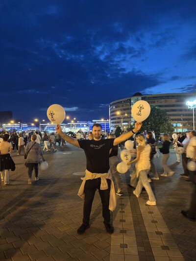  ,   Denis, 37 ,   ,   , c , 