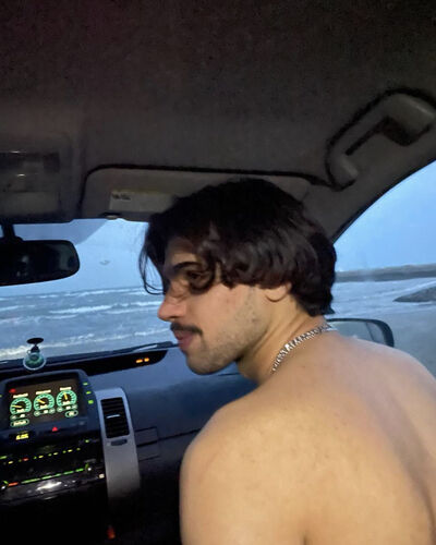  ,   Elnur, 24 ,   ,   