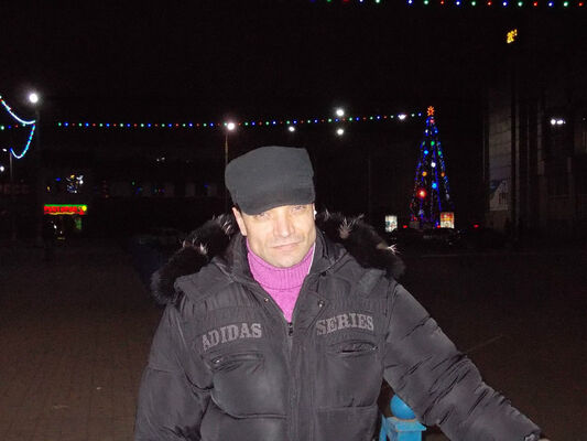  ,   Ruslan, 49 ,   ,   , c 