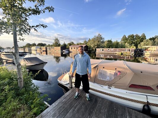  Veenendaal,   , 26 ,   ,   