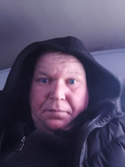  ,   Mikhail, 38 ,   ,   , c , 