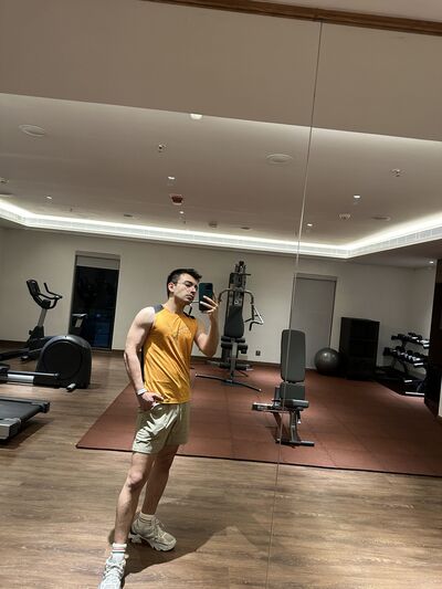  ,   Mertcan, 25 ,   ,   