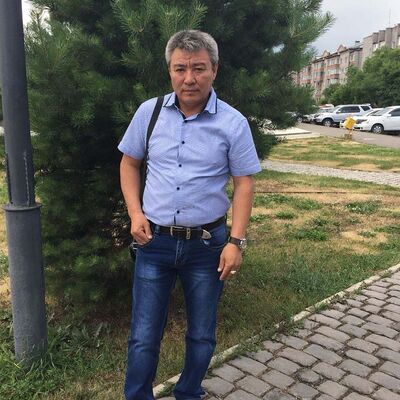  ,   Valery, 58 ,   ,   