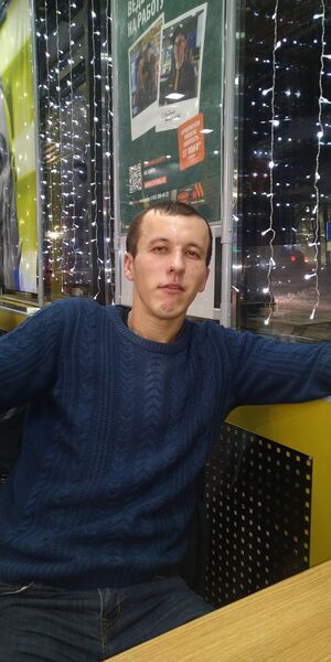  ,   Artyom, 33 ,   ,   