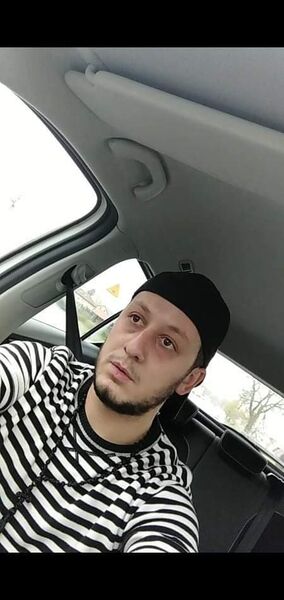  ,   Gio, 35 ,   ,   
