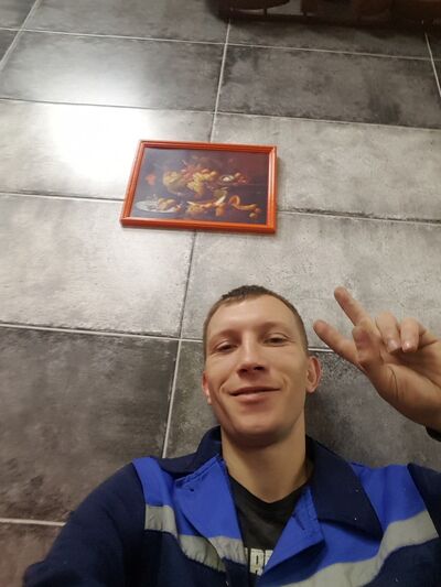  ,   Sergei, 33 ,   ,   , c 