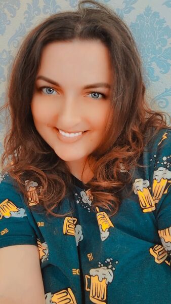  ,   Roxie, 35 ,   ,   , c , 