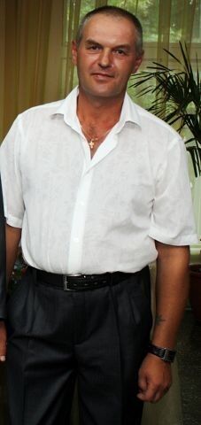  15132560  Serg, 54 ,    