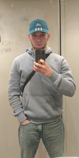  Zwickau,   Kyrylo, 30 ,   ,   , c , 