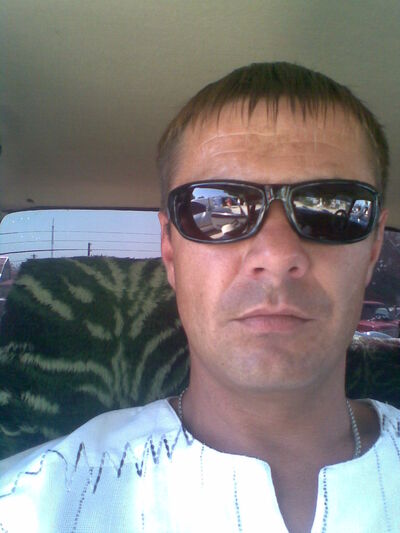  ,   Malchik, 51 ,   