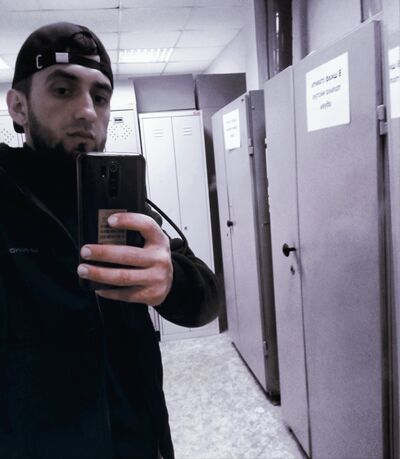 ,   Ali, 25 ,   ,   , c 