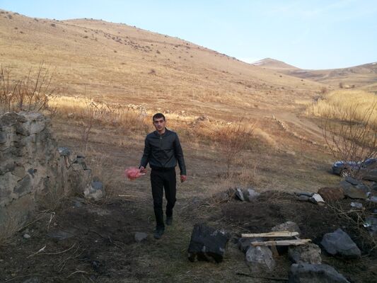  ,   NAREK, 34 ,   