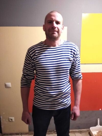  ,   Vladislav, 48 ,     , c 