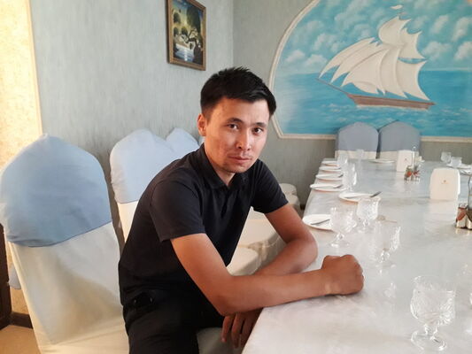  Bragadiru,   , 33 ,   ,   , c 