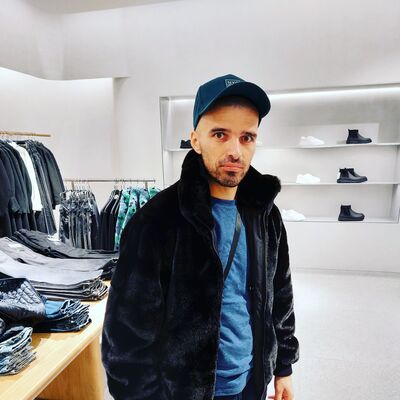  Nuernberg,   , 38 ,   ,   