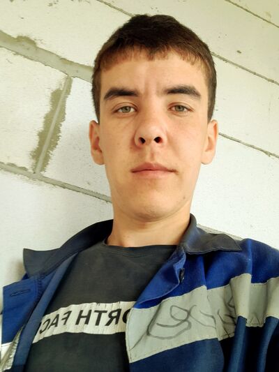 ,   Uzbek, 23 ,   ,   , c , 