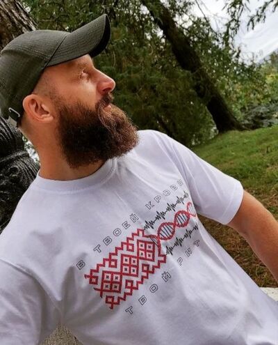  ,   Artem, 42 ,   ,   , c 