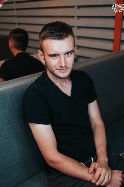  ,   , 28 ,   ,   
