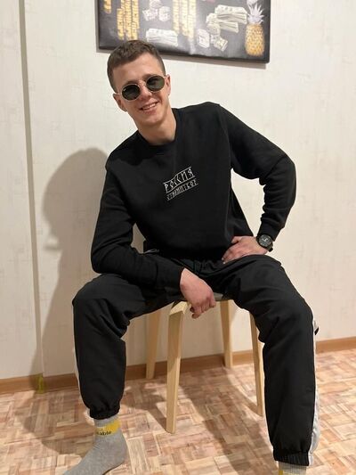  ,   Oleg, 26 ,   ,   