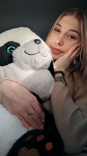  --,   Viktoria, 21 ,   , 