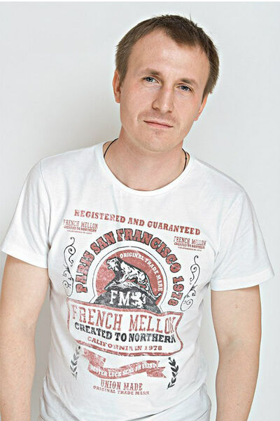  ,   Dmitrii, 39 ,     , c 