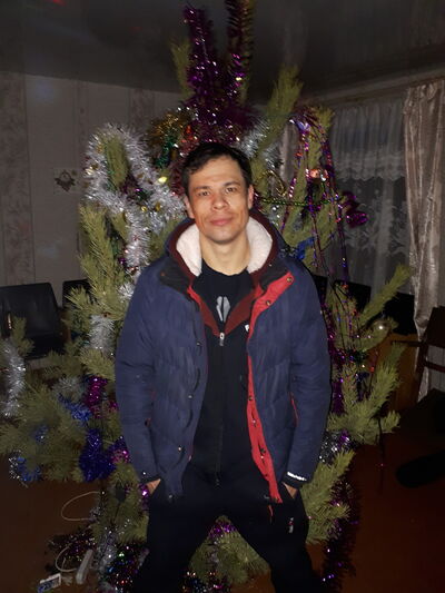  ,   Anton, 38 ,  