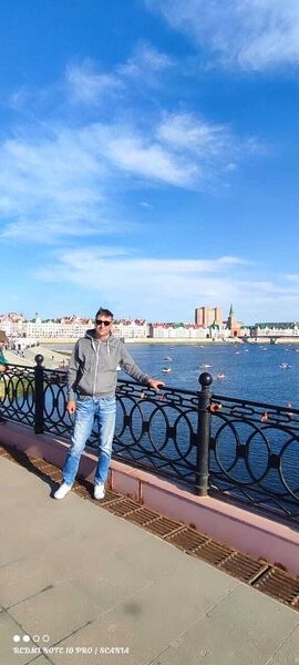  ,   Alek, 47 ,   ,   