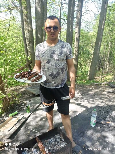  ,   Temur, 33 ,   ,   